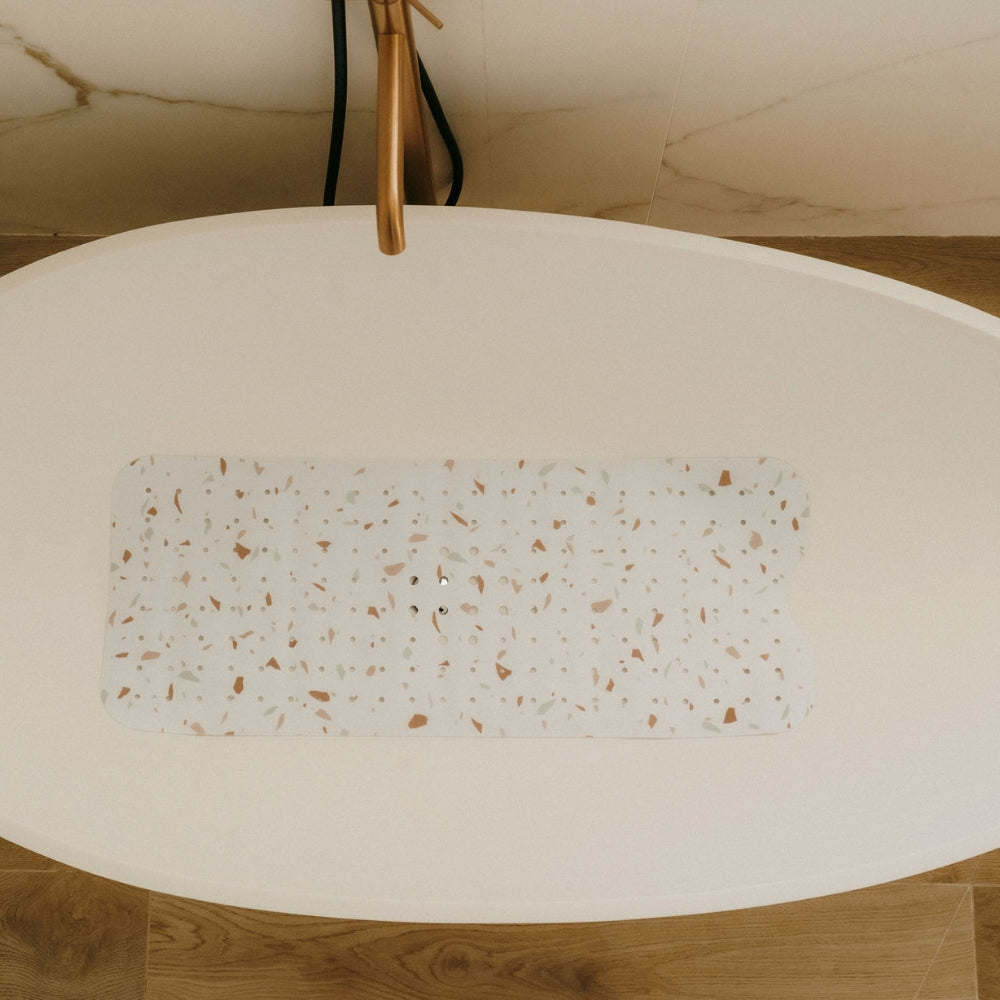 tapis de bain le terrazzo dans la baignoire